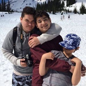 Meet your Posher, Gabriel